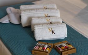 Mk Lux Suites - Steps To Beach